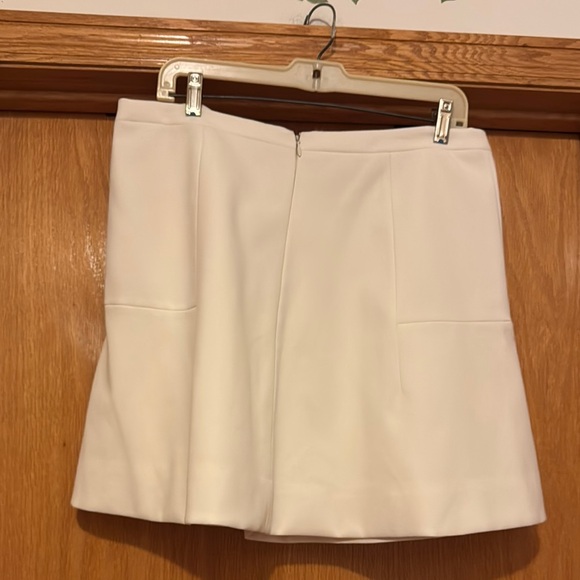 J. Crew White A-Line Mini Skirt size 14 NWOT - Picture 2 of 2